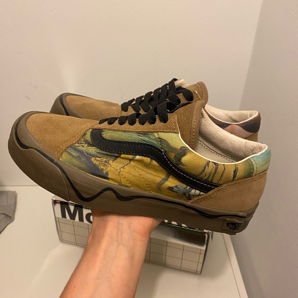 Vans moma (Salvador Dali)